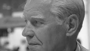 Юрий Ивашечкин: Легенда Авиации и Архитектор Неба Юрий Ивашечкин: Легенда Авиации и Архитектор Неба